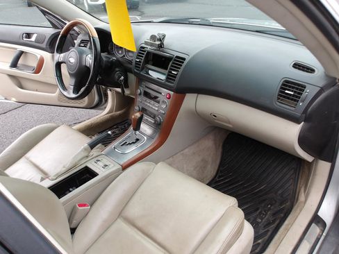 Used 2005 Subaru Outback 3.0R Limited AWD/4WD image 13