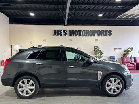 Used 2014 Cadillac SRX Performance w/ Driver Awareness Package image 4