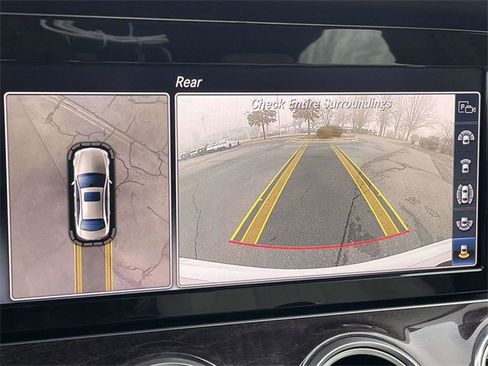 Used 2019 Mercedes-Benz E 300 4MATIC image 29