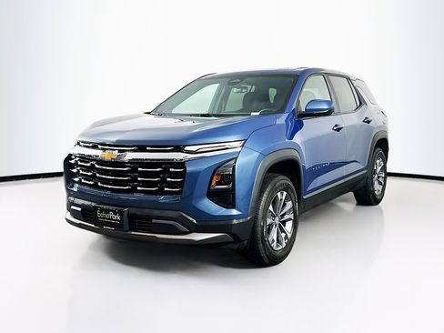 Used 2025 Chevrolet Equinox LT FWD image 3