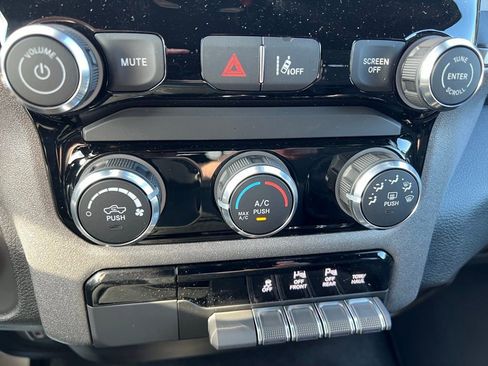 New 2025 RAM 1500 Tradesman AWD/4WD image 38