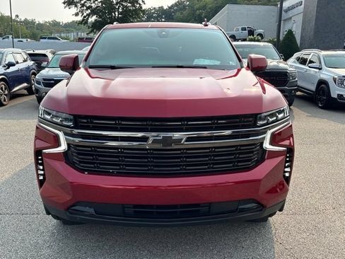 Used 2021 Chevrolet Suburban RST w/ Rear Media and Nav Package AWD/4WD image 8