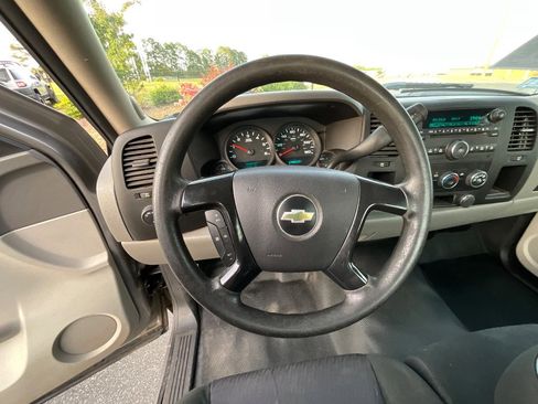 Used 2013 Chevrolet Silverado 1500 W/T w/ LS Package image 24