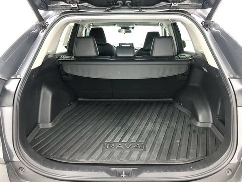 Used 2021 Toyota RAV4 XLE Premium AWD/4WD image 24