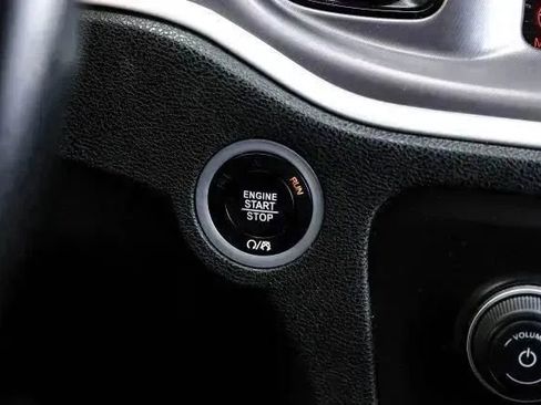 Used 2021 Dodge Charger GT w/ Blacktop Package image 26