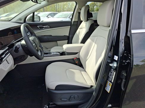 New 2026 Kia Sportage EX AWD/4WD image 6