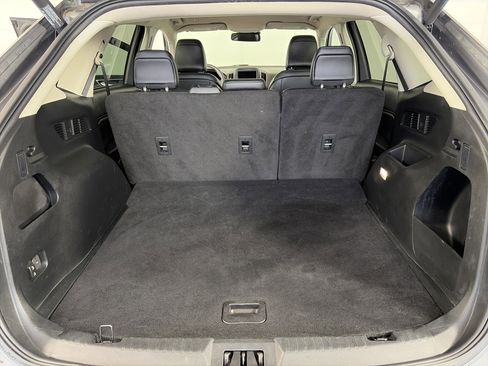 Used 2022 Ford Edge SEL w/ Convenience Package image 14