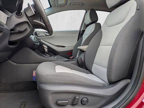 Used 2020 Hyundai Ioniq SEL image 14