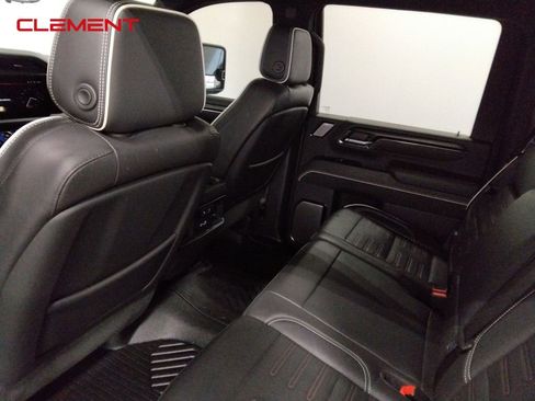 Used 2024 GMC Sierra 2500 AT4X w/ AT4X AEV Edition image 28