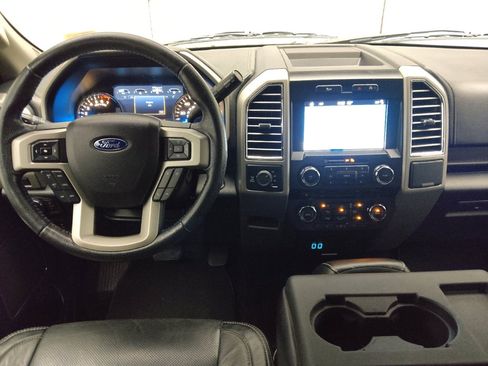 Used 2016 Ford F150 Lariat image 22