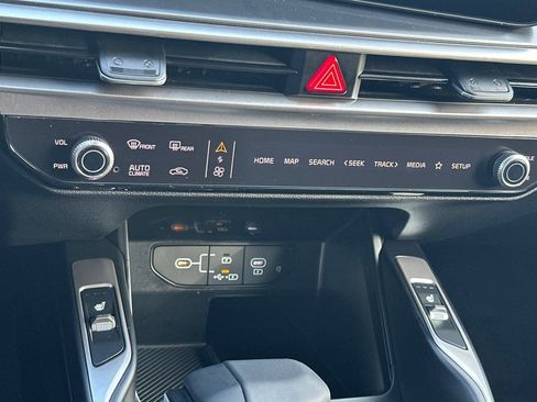 New 2026 Kia Sorento EX image 17