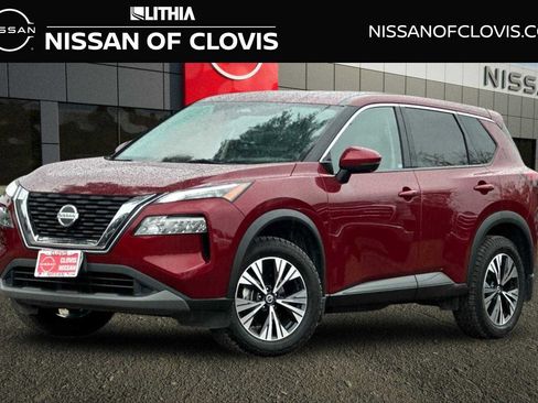 Used 2021 Nissan Rogue SV image 1