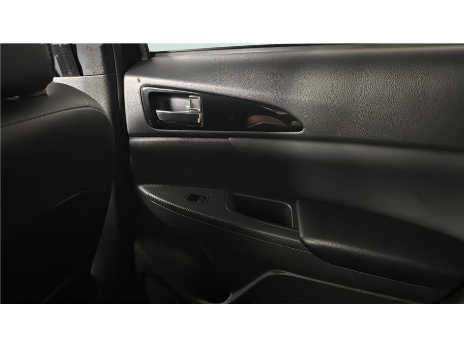 Used 2022 Mitsubishi Eclipse Cross SE FWD image 17
