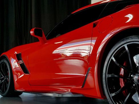 Used 2017 Chevrolet Corvette Grand Sport w/ Z07 Performance Package RWD image 53