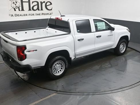 New 2026 Chevrolet Colorado W/T image 18