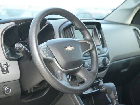 Used 2017 Chevrolet Colorado W/T w/ WT Convenience Package image 20