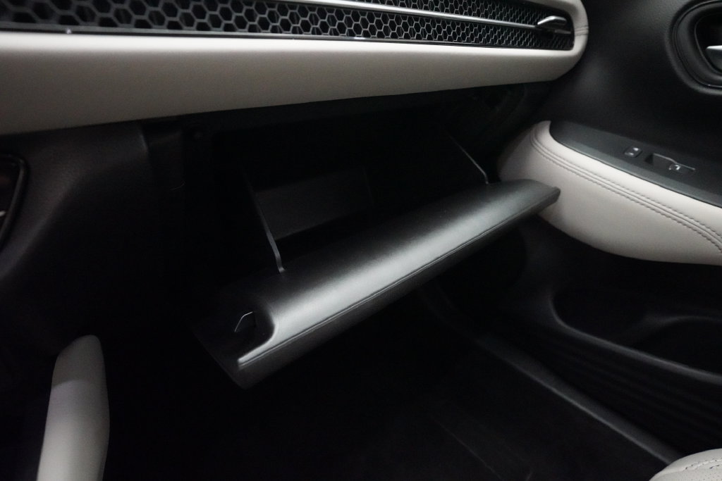 Used 2025 Honda HR-V EX-L image 28