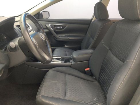 Used 2018 Nissan Altima 2.5 SV FWD image 17