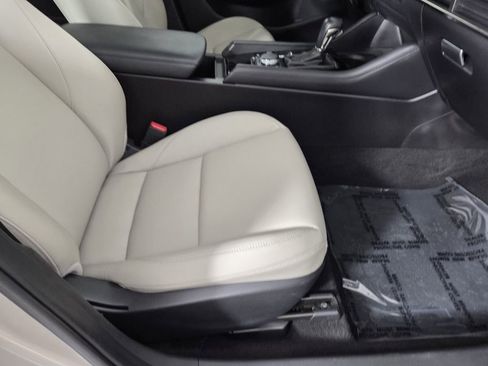 Used 2022 MAZDA MAZDA3 s AWD/4WD image 33