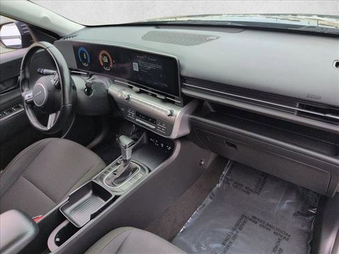 Used 2024 Hyundai Kona SEL FWD image 24