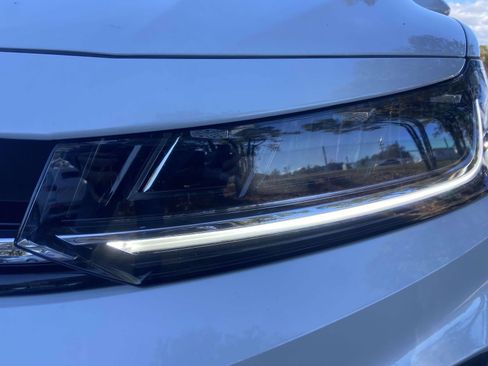 New 2026 Volkswagen Jetta SE image 5