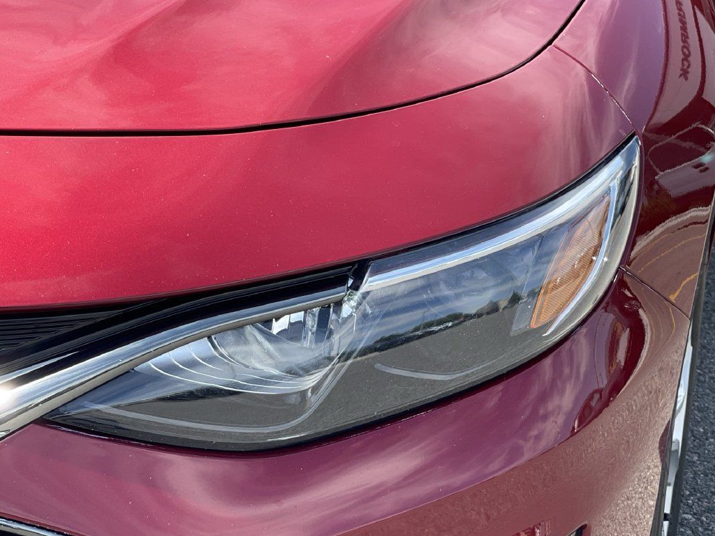 Used 2019 Chevrolet Malibu RS FWD image 17