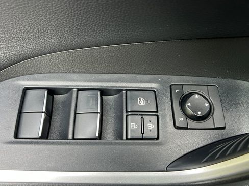 Used 2020 Toyota RAV4 XSE AWD/4WD image 12