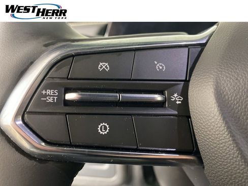 Used 2025 Chevrolet Tahoe Premier image 9