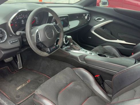 Used 2018 Chevrolet Camaro ZL1 RWD image 6