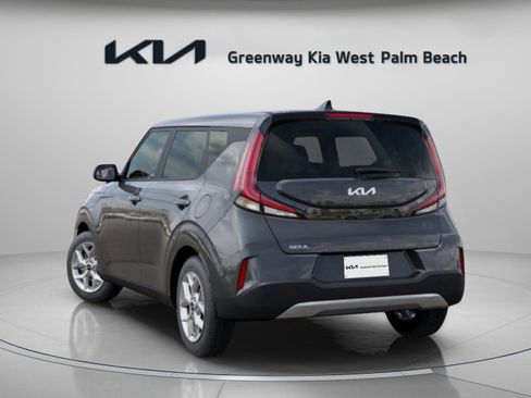 New 2025 Kia Soul LX image 5