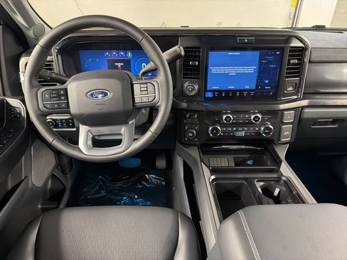New 2026 Ford F350 Lariat w/ Black Appearance Package AWD/4WD image 8