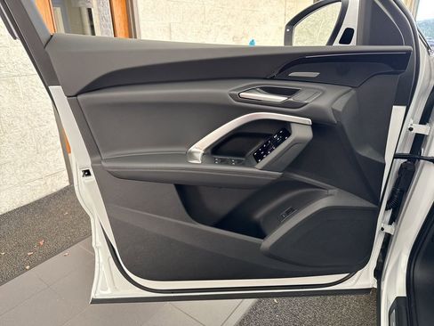 New 2025 Audi Q5 2.0T Premium Plus image 35