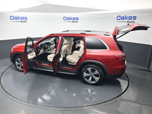 Used 2022 Mercedes-Benz GLS 450 4MATIC image 64