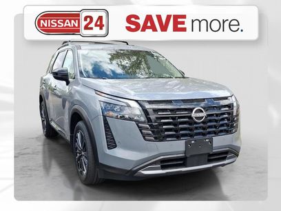 New 2026 Nissan Pathfinder Platinum
