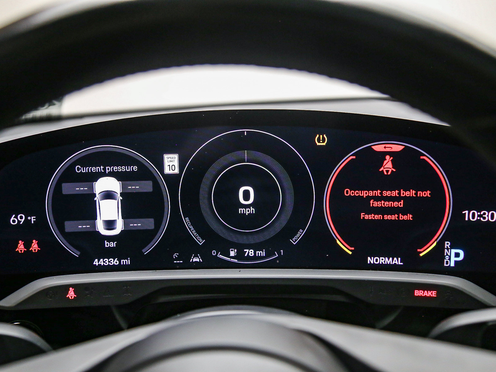 Certified 2022 Porsche Taycan 4S AWD/4WD image 28
