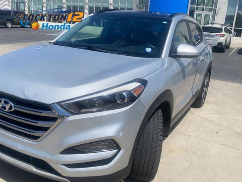 Used 2017 Hyundai Tucson Limited w/ Limited Ultimate Package 03 AWD/4WD image 1