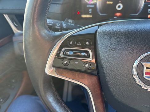 Used 2015 Cadillac Escalade ESV Premium image 11
