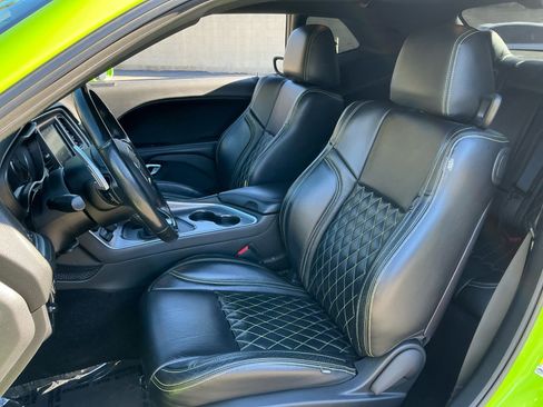 Used 2019 Dodge Challenger R/T Scat Pack image 19