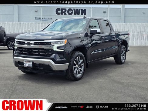 Used 2023 Chevrolet Silverado 1500 LT w/ Protection Package RWD image 3