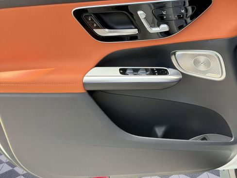 New 2026 Mercedes-Benz GLC 43 AMG 4MATIC Coupe image 12