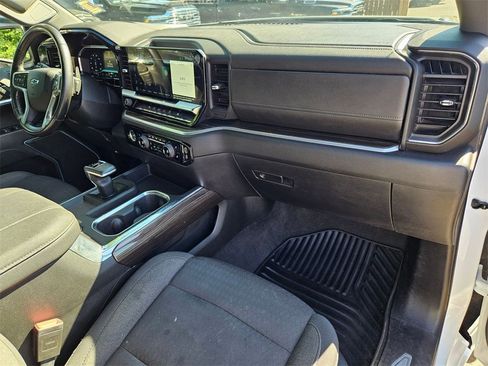 Used 2023 Chevrolet Silverado 1500 RST image 19