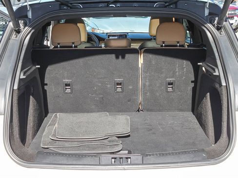 Used 2022 Lincoln Corsair Reserve w/ Equipment Group 201A image 32