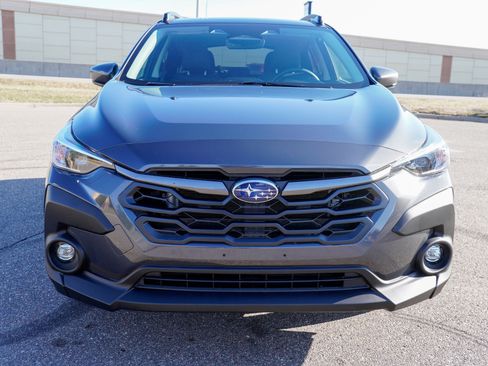 Used 2024 Subaru Crosstrek 2.0i Premium AWD/4WD image 9