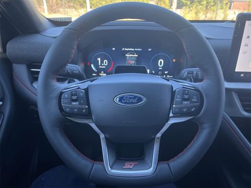 New 2026 Ford Explorer ST w/ Sun And Sound Package image 9