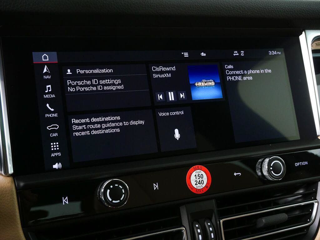 Certified 2026 Porsche Macan AWD/4WD image 13