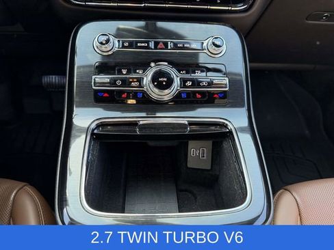 Certified 2023 Lincoln Nautilus Reserve w/ Luxury Package AWD/4WD image 26