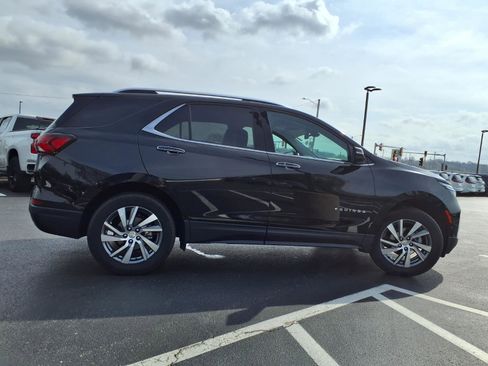 Used 2024 Chevrolet Equinox Premier image 29