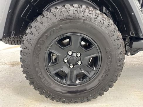 Used 2021 Jeep Gladiator Mojave image 32