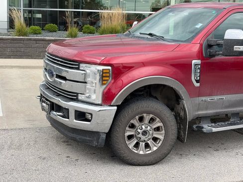 Used 2018 Ford F350 Lariat w/ Chrome Package AWD/4WD image 2