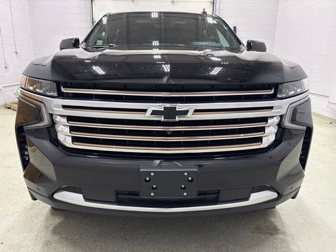 Used 2023 Chevrolet Suburban High Country AWD/4WD image 9